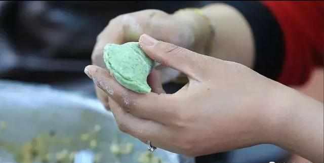 清明果艾叶图片
