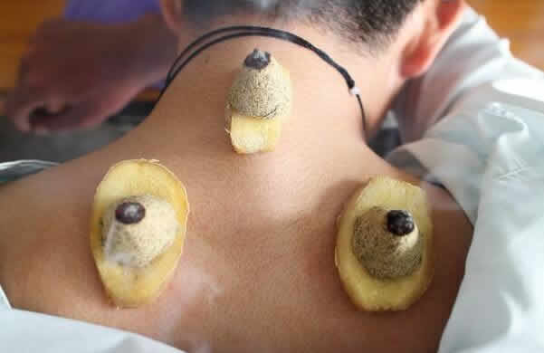 <b>艾灸什么时间做最好_艾灸的最佳时间</b>