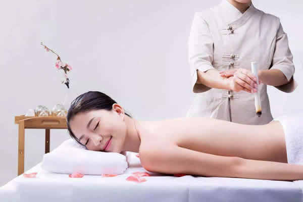 艾灸的好处与功效女人