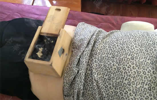 如何选购艾灸盒
