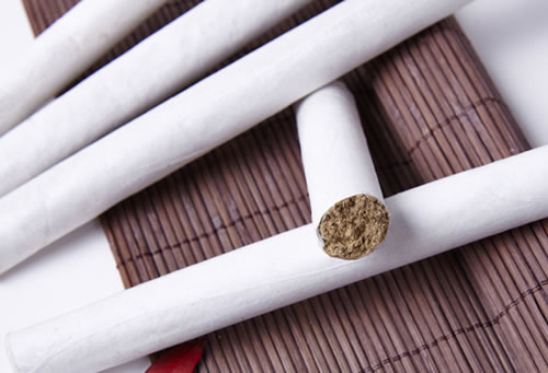 艾灸半年肿瘤变大了