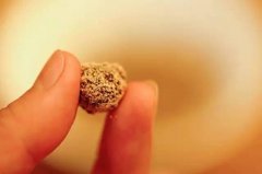 艾灸神阙的神奇功效,南怀瑾灸脐法这样做!