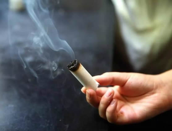 艾灸注意事项,艾灸不灸背等于白灸!