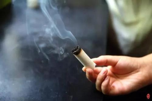 快三伏了,想减肥的一定要灸这里,效果比平时强100倍!