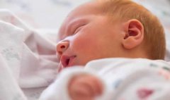 <b>初生儿不乳艾灸的方法和穴位</b>